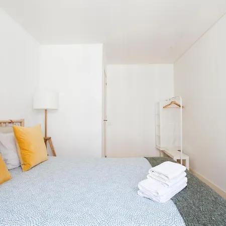 Bedrooms In Shared In In Downtown Πανσιόν *