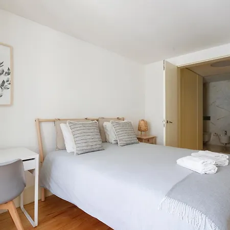 Bedrooms In Shared In In Downtown Πανσιόν *