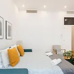Affittacamere Bedrooms In Shared In Modern In Downtown Lisbona