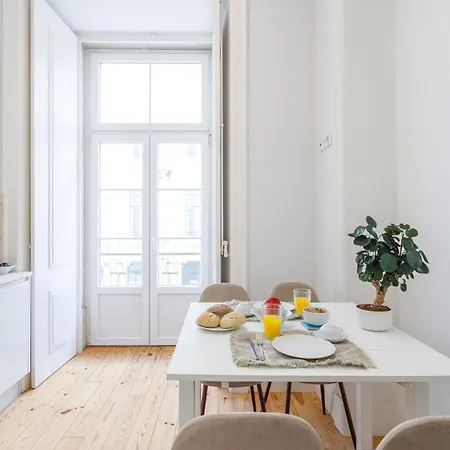 Bedrooms In Shared In Modern In Downtown Pensionat